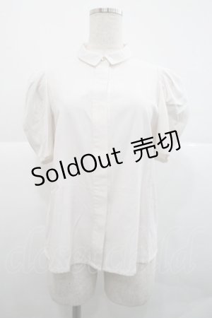 画像: an another angelus / タックパフスリーブシャツ  オフホワイト I-25-12-18-016-CA-BL-SA-ZI