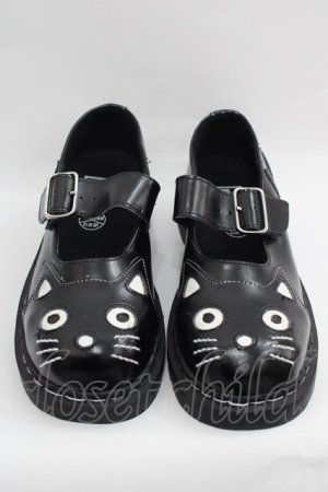 画像: TUK / ねこシューズ UKW8 黒Ｘ白 I-25-12-18-119-PU-SH-SA-ZI