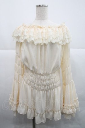 画像: ATELIER PIERROT / 【プラスサイズ】Shirring princess sleeve blouse  アイボリー I-25-12-18-023-EL-BL-SA-ZI