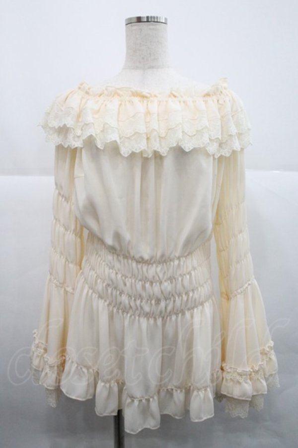 画像1: ATELIER PIERROT / 【プラスサイズ】Shirring princess sleeve blouse  アイボリー I-25-12-18-023-EL-BL-SA-ZI (1)
