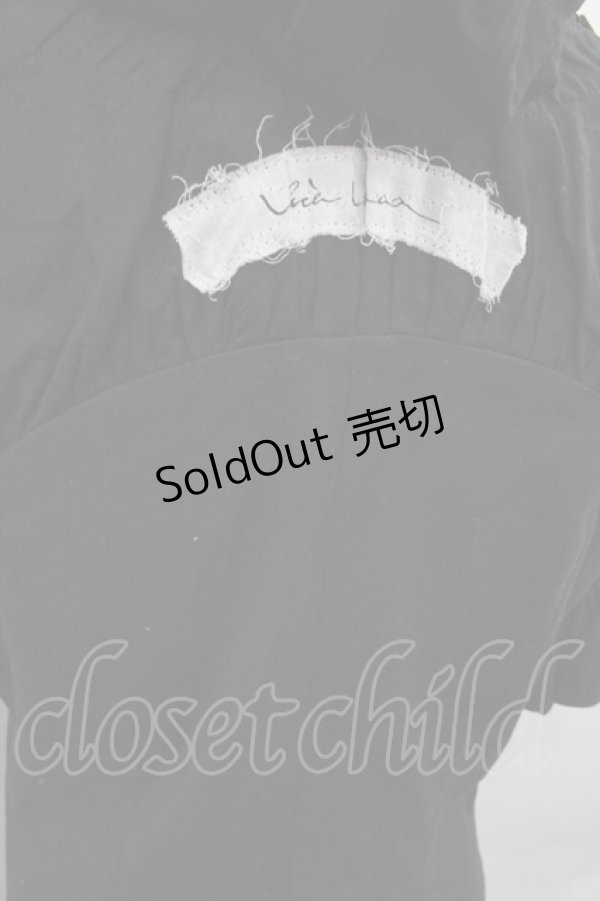 画像3: alice auaa / バルーンフリルくるみボタンブラウス 3 黒 I-25-12-18-025-AA-BL-SA-ZI (3)