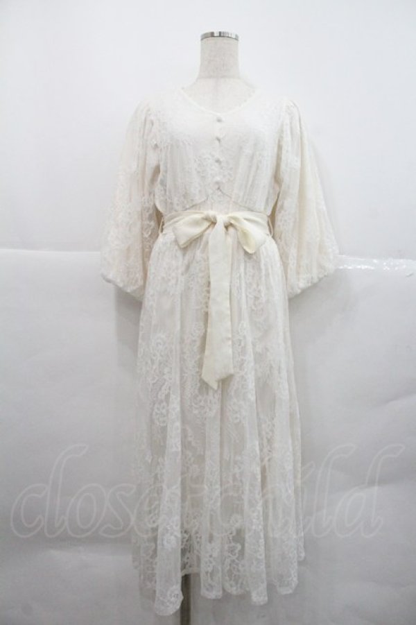 画像1: axes femme / ボリューム袖総レースワンピース Ｆ 生成り I-25-12-22-073-AX-OP-TE-ZI (1)