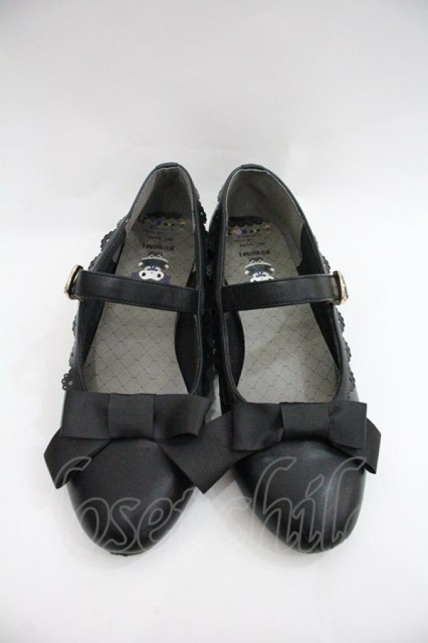 画像1: m petit by misako / AMPUクロミベルトパンプス LL 黒 I-25-12-22-121-LO-SH-SA-ZI (1)