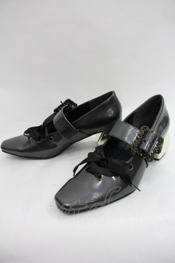 画像3: axes femme kawaii / バックルデザインパンプス L ブラック I-25-12-22-123-AX-SH-TE-ZI (3)