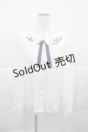 画像: Amavel / 月と星のブラウス  白 I-25-12-22-005-CA-BL-SA-ZI