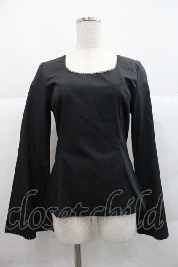 画像1: MIHO MATSUDA / ノーカラーフレアスリーブブラウス M ブラック I-25-12-22-042-GO-BL-SA-ZI (1)