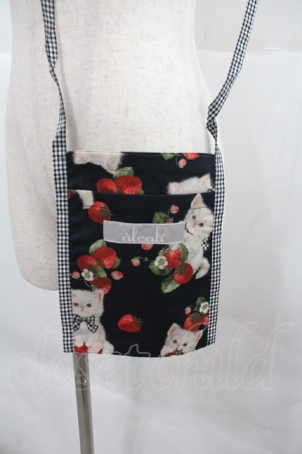 画像2: alcali / 青木美沙子コラボ ノベルティサコッシュ  黒 I-25-12-24-003-LO-BG-SA-ZI (2)