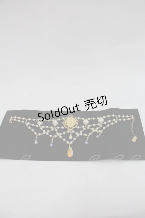 画像1: BABY,THE STARS SHINE BRIGHT / La Belle et la secret de la rose パールチョーカー  ゴールドＸ白 I-25-12-24-004-BA-AC-SA-ZI (1)