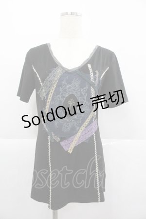 画像: OZZ ANGELO / 鍵プリントレースデザイン半袖カットソー  黒 I-25-12-24-088-OO-TO-SA-ZI