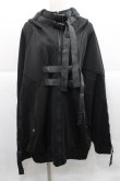 画像1: REVENGE GALLERY / ベルトデザインパーカー  黒 I-25-12-27-062-0-TO-SA-ZI (1)