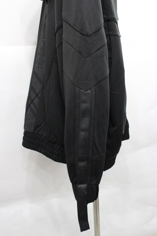 画像7: REVENGE GALLERY / ベルトデザインパーカー  黒 I-25-12-27-062-0-TO-SA-ZI (7)