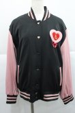 画像1: BABY,THE STARS SHINE BRIGHT / うさくみゃちゃんのSweet Loveスタジアムジャンパー  黒Ｘピンク I-25-12-27-070-BA-JA-SA-ZI (1)