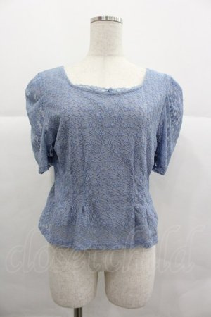 画像: axes femme / ショート丈タック入レースプルオーバー  サックス I-25-12-29-064-AX-TO-SA-ZI