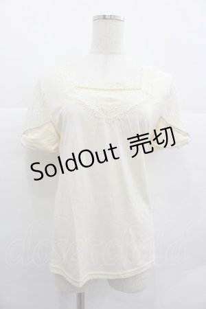 画像: axes femme / 袖リボンインナープルオーバー M キナリ I-25-12-29-036-AX-TO-SA-ZT563