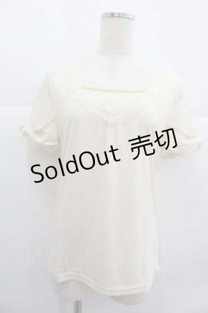 画像: axes femme / 袖リボンインナープルオーバー M キナリ I-25-12-29-037-AX-TO-SA-ZT564