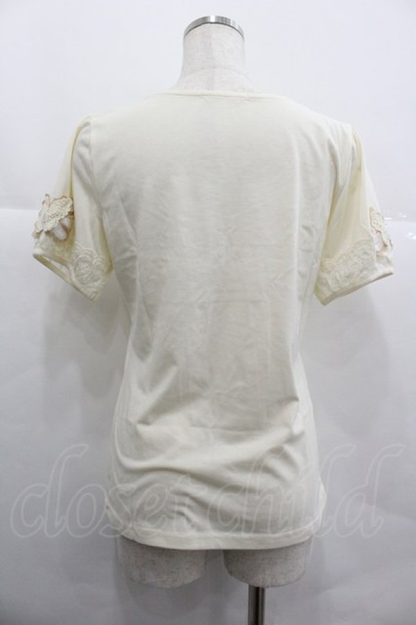 画像2: axes femme / リボン&蝶袖インナーPO M キナリ I-25-12-29-038-AX-TO-SA-ZI (2)