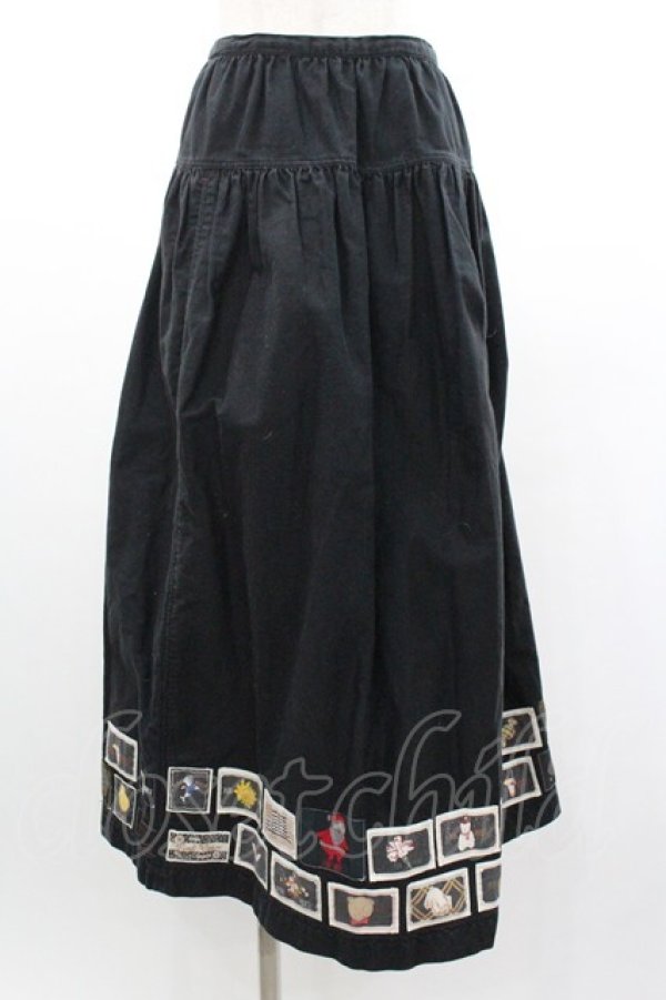 画像1: PINK HOUSE / 裾ワッペンスカート  黒 I-26-01-04-051-LO-SK-SA-ZI (1)