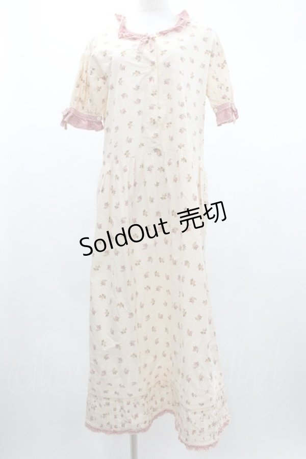 画像1: WONDERFUL WORLD / 薔薇柄ウエスト切替半袖ワンピース  アイボリーＸ赤チェック I-26-01-04-036-LO-OP-SA-ZI (1)