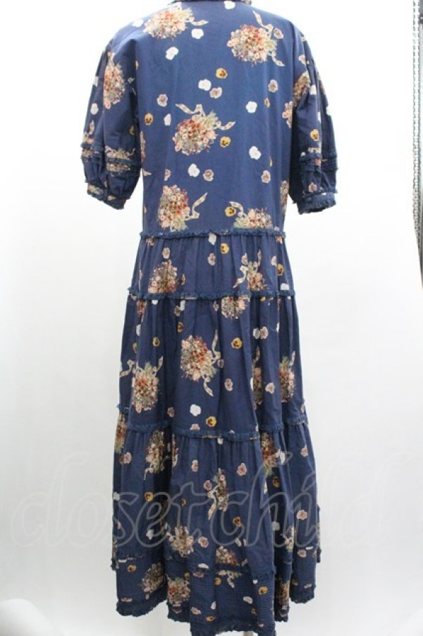 画像2: PINK HOUSE / パンジーブーケ柄ワンピース  青 I-26-01-04-039-LO-OP-SA-ZI (2)