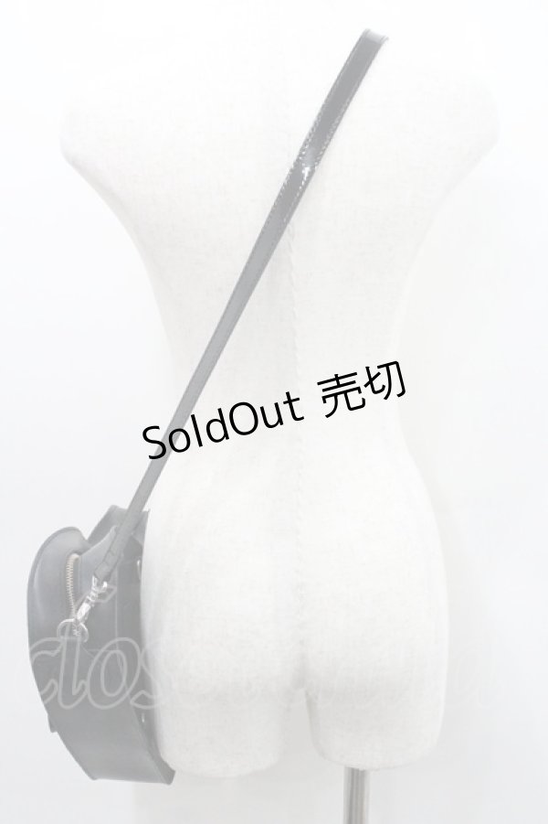 画像3: Dr.Martens （Getta Grip） / HEART LEATHER BACKPACK  黒 I-26-01-06-102-PU-BG-TE-ZI (3)