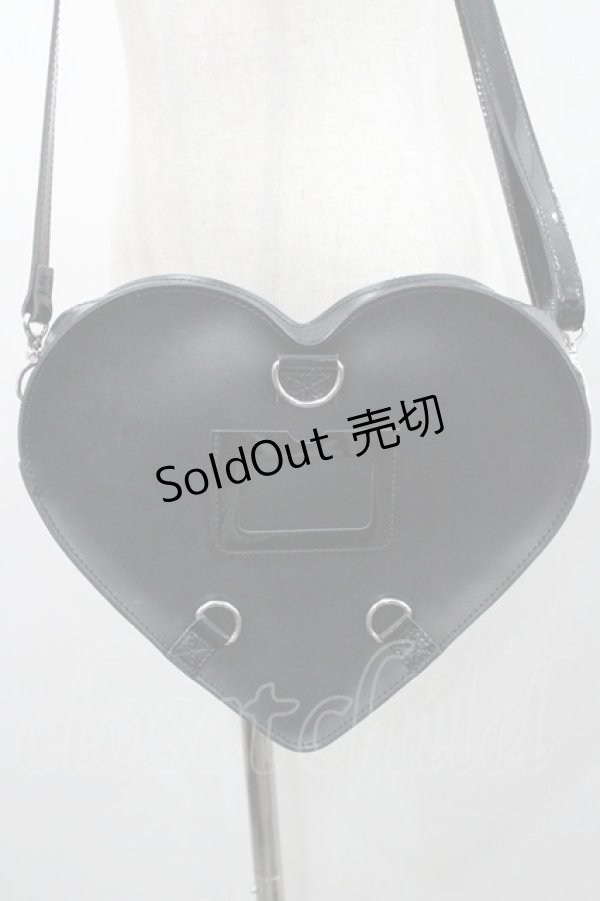 画像4: Dr.Martens （Getta Grip） / HEART LEATHER BACKPACK  黒 I-26-01-06-102-PU-BG-TE-ZI (4)