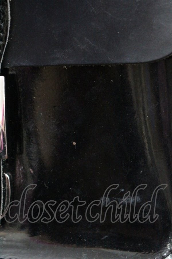 画像6: Dr.Martens （Getta Grip） / HEART LEATHER BACKPACK  黒 I-26-01-06-102-PU-BG-TE-ZI (6)