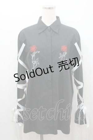 画像: LISTEN FLAVOR / 薔薇とナイフ袖リボンシャツ  黒Ｘ白Ｘ赤 I-26-01-08-045-PU-BL-SA-ZI