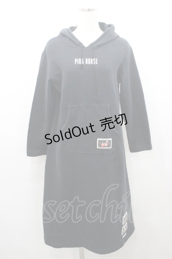 画像1: PINK HOUSE / ロゴ＆ネームワッペン使いフードワンピース  ネイビー I-26-01-08-055-LO-OP-SA-ZI (1)
