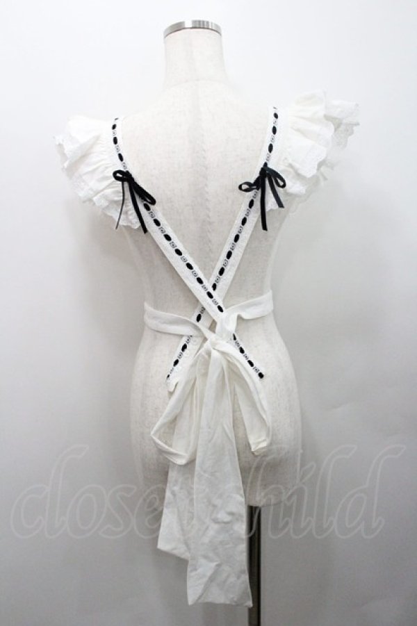 画像2: Hoshibako Works / ベルスーズすずらん刺繍エプロン  白Ｘ黒 I-26-01-08-001-LO-OP-SA-ZI (2)