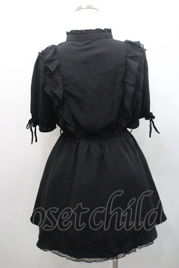 画像2: Rojita / パールベルトフリル半袖ワンピース  黒 I-26-01-08-073-LO-OP-SA-ZI (2)