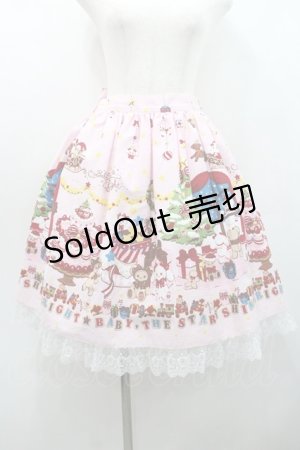 画像: BABY,THE STARS SHINE BRIGHT / くみゃちゃんのDokiDoki Christmas Party柄スカート  ピンク I-26-01-08-095-BA-SK-SA-ZI
