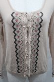 画像3: axes femme / 薔薇刺繍カーディガン M ベージュ I-26-01-08-010-AX-TO-TE-ZI (3)