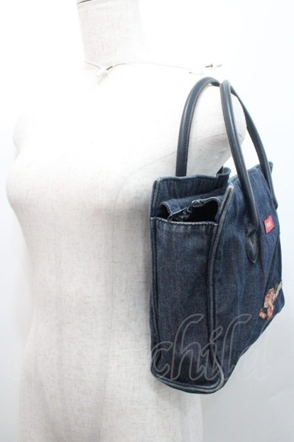 画像2: PINK HOUSE / フラワー刺繍デニムバッグ  ネイビー I-26-01-08-108-LO-BG-SA-ZI (2)