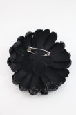 画像2: PINK HOUSE / ミニ雛菊コサージュ  黒 I-26-01-08-118-LO-AC-SA-ZI (2)