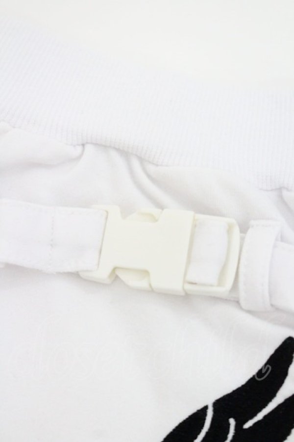 画像3: LISTEN FLAVOR / 天使の羽根バックルベルト付レッグカバー  白Ｘ黒 I-26-01-08-122-PU-ZA-SA-ZI (3)