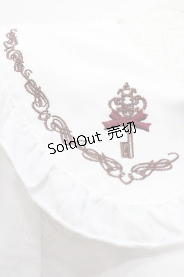 画像4: Amavel / 鍵刺繍ブラウス  白Ｘボルドー I-26-01-10-005-CA-BL-SA-ZI (4)