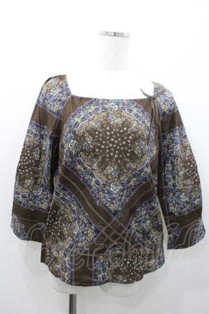 画像: INGEBORG / スカーフパッチワーク柄スクエアネックブラウス M ブラウン I-26-01-10-058-LO-BL-SA-ZI