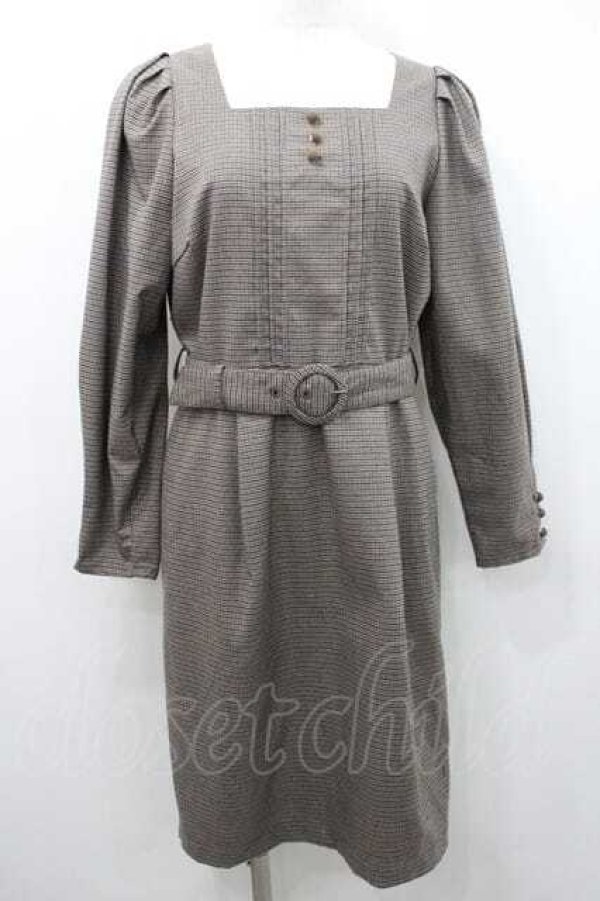 画像1: Fi.n.t / スクエアチェックタイトワンピース  ベージュＸブラウン I-26-01-10-088-CA-OP-SA-ZI (1)