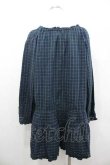 画像2: PINK HOUSE / ピコフリル使いチェックシャツワンピース  グリーンＸネイビー I-26-01-10-101-LO-OP-SA-ZI (2)