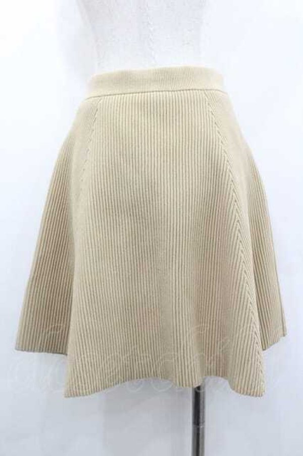 画像2: F&A / ボックスプリーツスカート  ベー^ジュ I-26-01-10-106-LO-SK-SA-ZI (2)