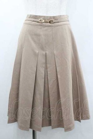 画像: Fi.n.t / ダブルレースアップニットフレアースカート  ベージュ I-26-01-10-107-CA-SK-SA-ZI