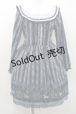 画像: axes femme / オフショル遊園地柄ワンピース Ｍ ネイビー I-26-01-13-063-AX-OP-TE-ZI