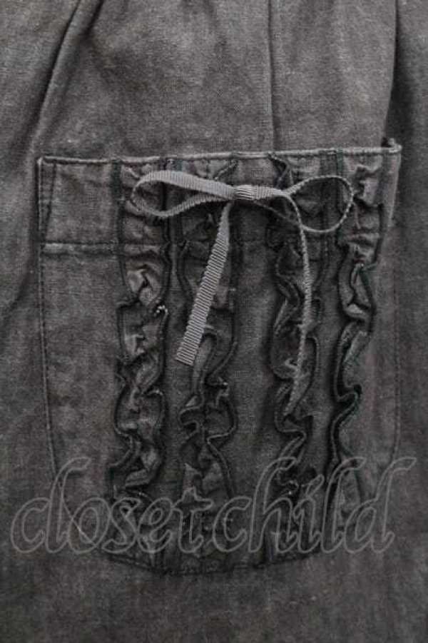 画像3: PINK HOUSE / ダンガリーフリルスカート  チャコール I-26-01-13-094-LO-SK-SA-ZI (3)