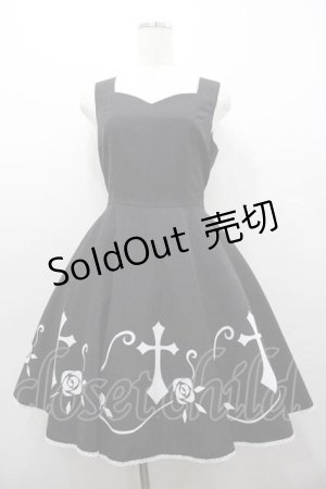 画像: Moi-meme-Moitie / 薔薇十字ジャンパースカート 9号 黒 I-26-01-15-059-MO-OP-TE-ZI