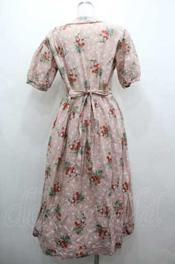 画像2: PINK HOUSE / いちご柄半袖ワンピース  ピンク I-26-01-15-073-LO-OP-SA-ZI (2)