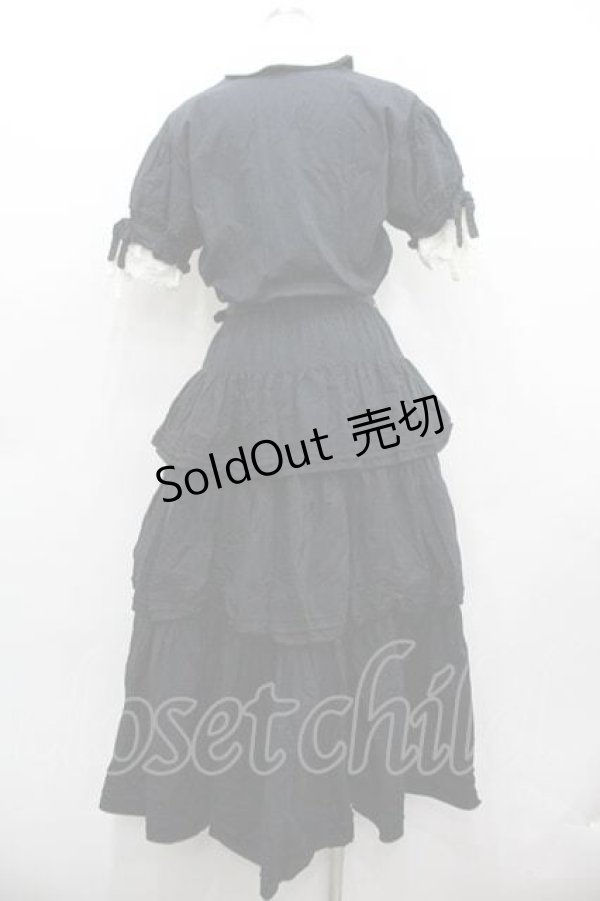 画像2: WONDERFUL WORLD / 二重袖半袖ワンピース  ブラック I-26-01-15-084-LO-OP-SA-ZI (2)