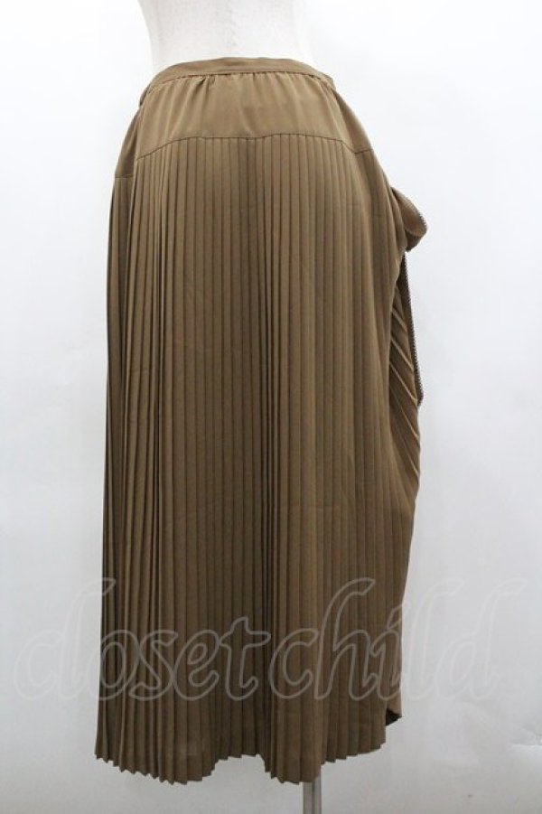 画像2: KANEKO ISAO / たくし上げリボン付きプリーツスカート  ベージュ I-26-01-18-088-EL-SK-SA-ZI (2)