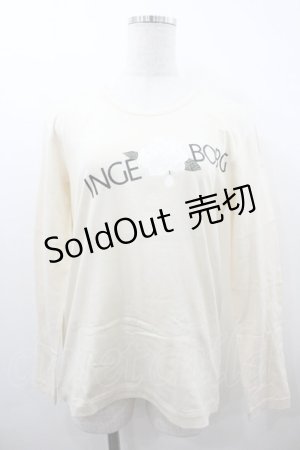 画像: INGEBORG / ロゴカメリアプリントカットソー  アイボリー I-26-01-18-034-LO-TO-SA-ZI