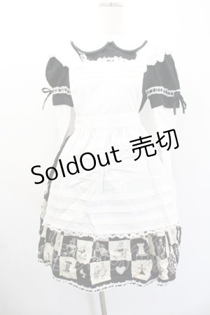 画像: BABY,THE STARS SHINE BRIGHT / チェス柄アリスのカフェワンピース  黒Ｘ白 I-26-01-20-043-BA-OP-SA-ZI