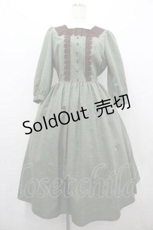 画像: Innocent World / イザベラワンピース L グリーン I-26-01-20-048-IW-OP-AS-ZI